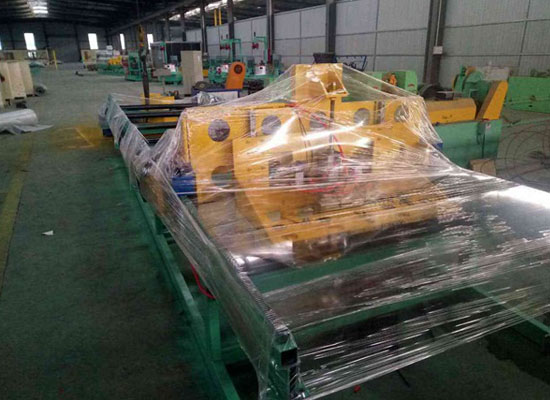 鋼格板點(diǎn)焊機(jī) 