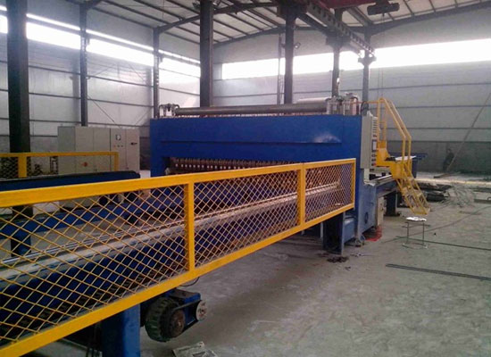 氣動鋼筋網(wǎng)排焊機