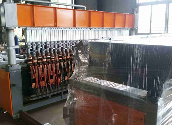 氣動(dòng)鋼筋網(wǎng)排焊機(jī)